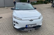 Hyundai Kona EV Style, weiß