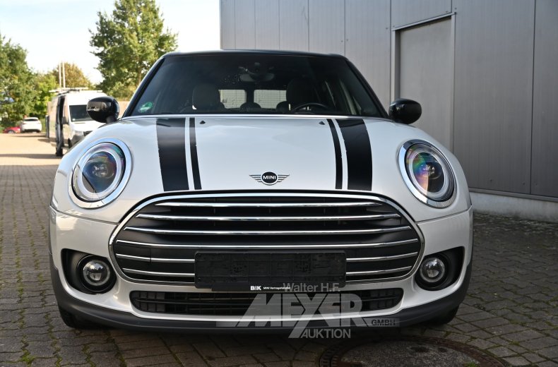 Mini Cooper Clubman Aut. Classic Trim, white silver metallic