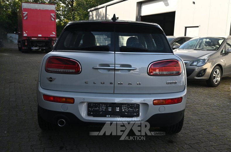 Mini Cooper Clubman Aut. Classic Trim, white silver metallic
