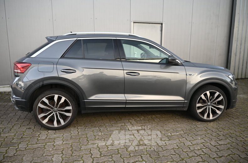 Volkswagen T-roc 1.5 TSI ACT OPF DSG Sport, grau