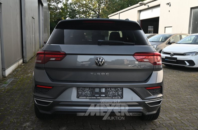 Volkswagen T-roc 1.5 TSI ACT OPF DSG Sport, grau