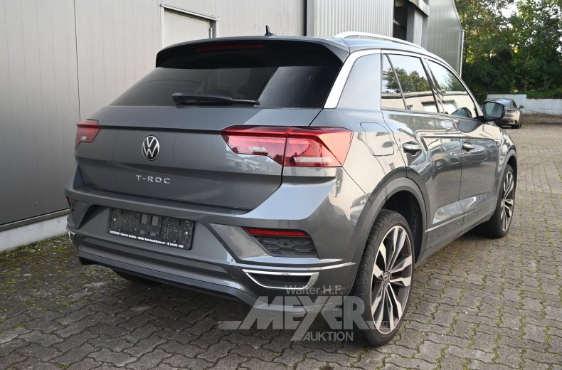 Volkswagen T-roc 1.5 TSI ACT OPF DSG Sport, grau