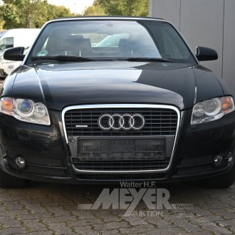 Audi A4 Cabriolet 3.2 FSI V6 Quattro, schwarz