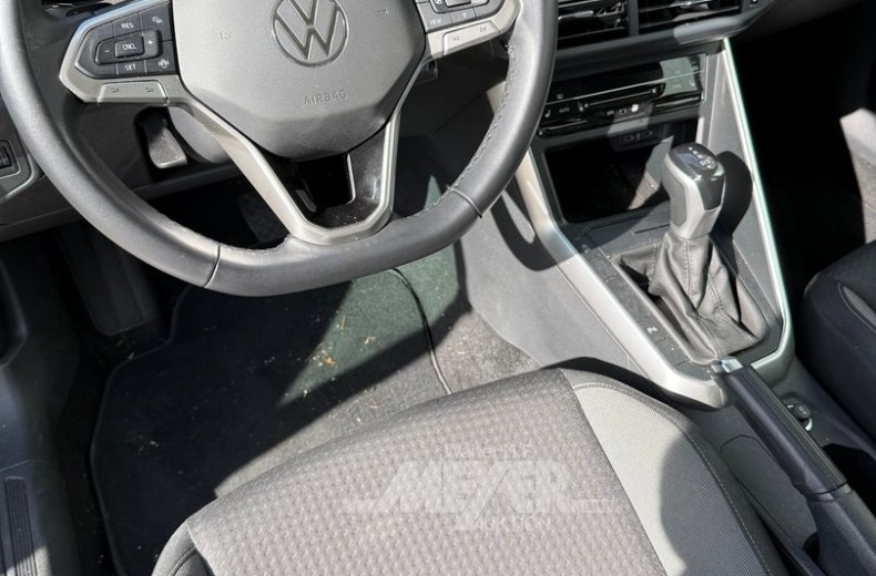 Volkswagen Polo 1.0 TSI OPF DSG Life, reflexsilber metallic