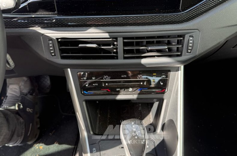 Volkswagen Polo 1.0 TSI OPF DSG Life, reflexsilber metallic