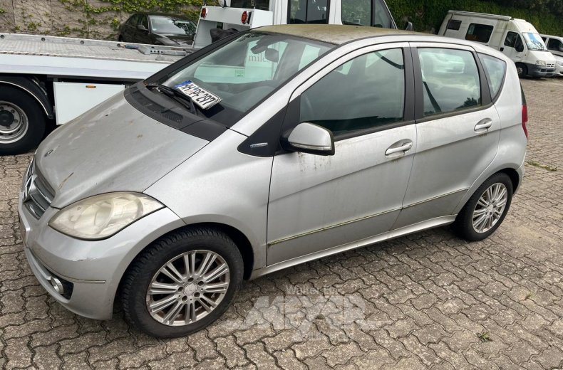 Mercedes-Benz A 160, silber