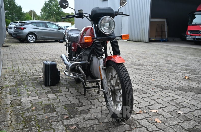 Motorrad BMW R45, rot
