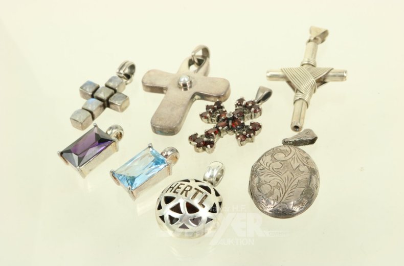 8 Kettenanhänger in 925er Silber