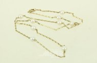 Kette mit 9 Perlen