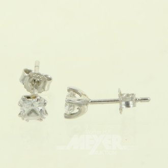 Paar asymmetrische Ohrstecker mit Diamantimitationen