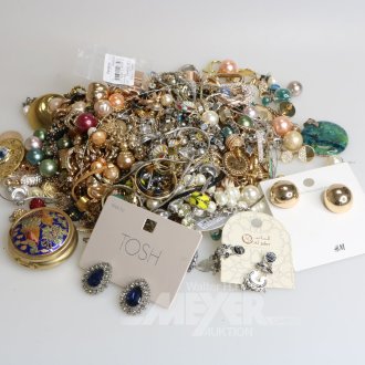 Gr. Konvolut Modeschmuck