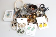 Gr. Konvolut Modeschmuck