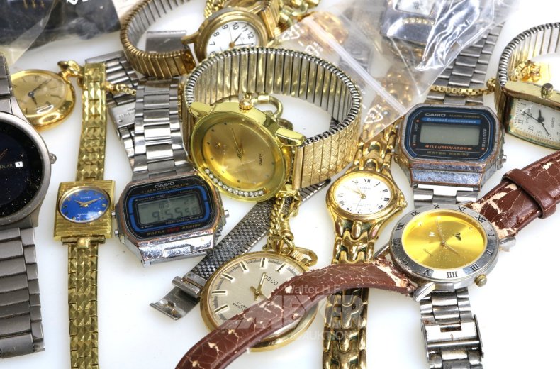 kl. Posten div. Armbanduhren
