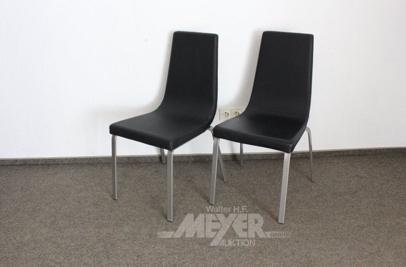4 Stühle