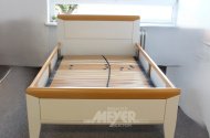 modernes Einzellbett