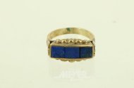 Ring mit Lapislazuli