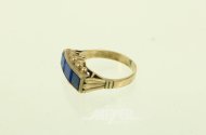 Ring mit Lapislazuli