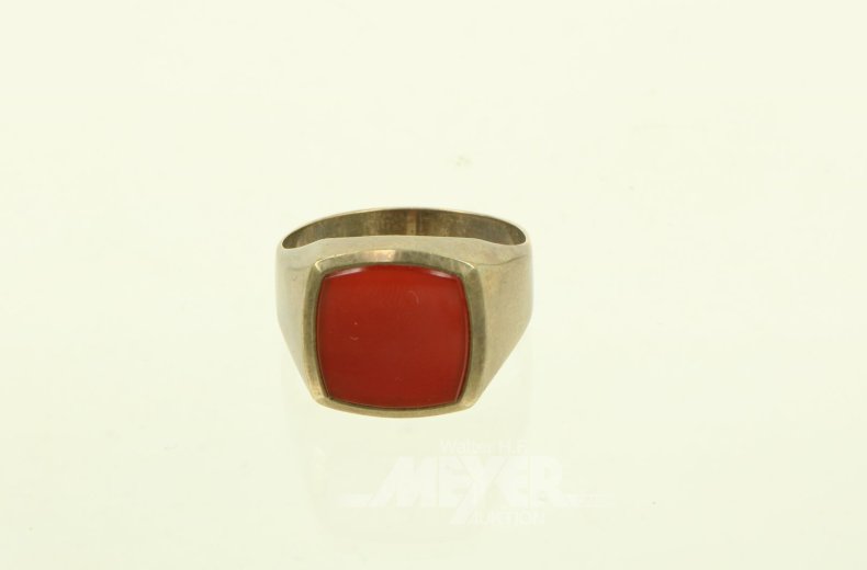 Herrenring mit Carneolplatte