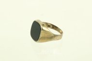 Herrenring mit Onyxplatte