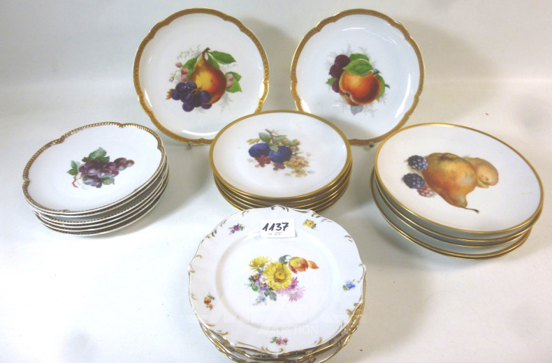 25 versch. Porzellan-Obstteller