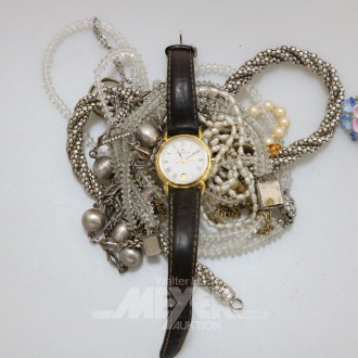Posten Modeschmuck: Armbanduhr, Brosche,