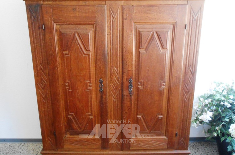 Hallen/Garderobenschrank, 18 Jh.,