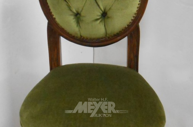 kl. Medaillon-Stuhl, Nußbaum