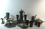 14 Teile Zinn: Krüge, Becher, Tablett, etc.