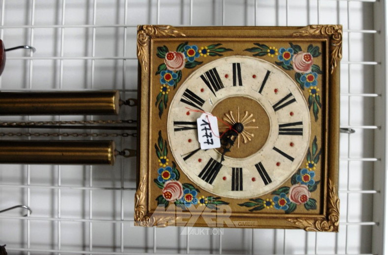 Wanduhr mit Bauernmalerei