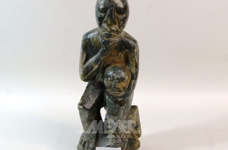 Skulptur ''Vater mit Kind''