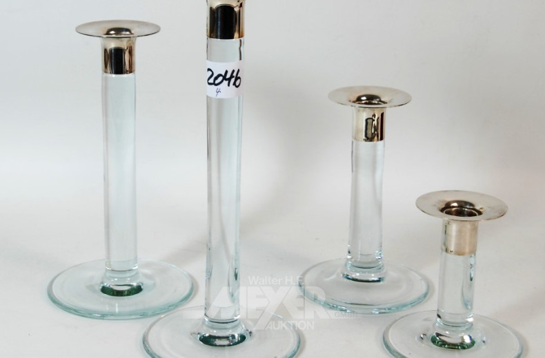 4 versch. gr. Kristallkerzenleuchter mit