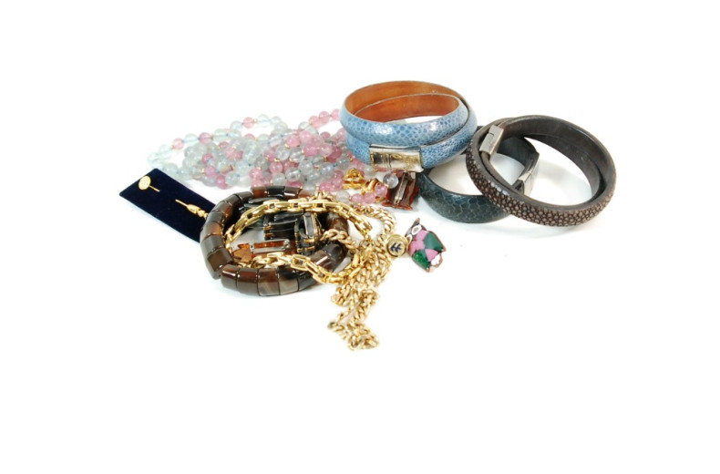 Posten Modeschmuck: Armbänder,