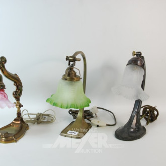 3 kl. Tischlampen mit Glasschirm