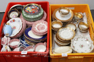 Posten Porzellanteile: Teller, Schalen,