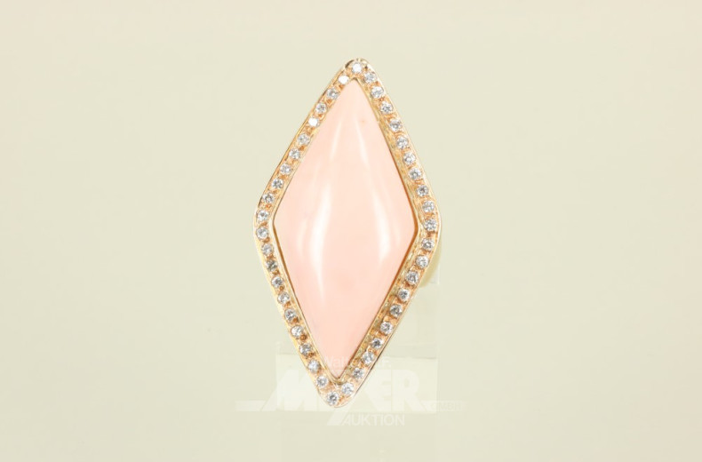 gr. Holzfigur ''Armor''