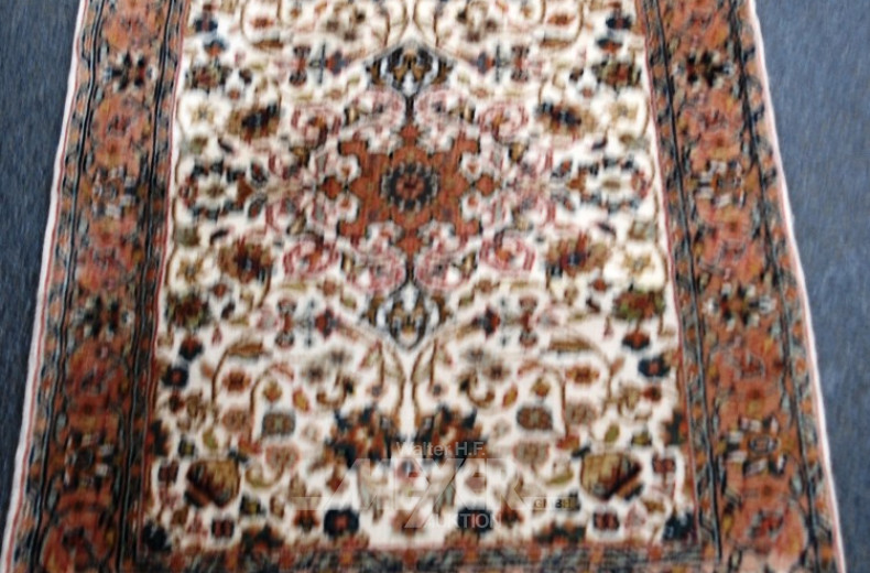 2 Orientbrücken, beige/rosefarben,