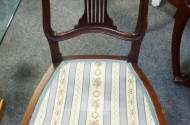 Stuhl, Mahagoni, Bezug blau/beige