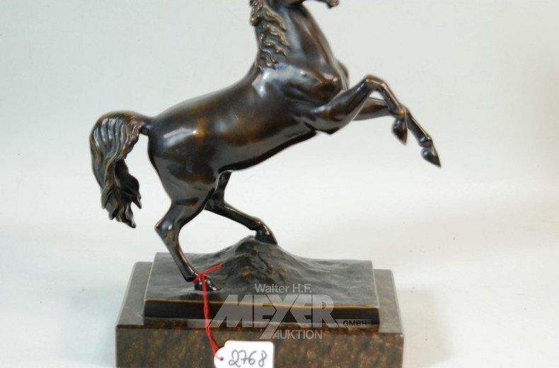 Bronzefigur ''Aufbäumendes Pferd''