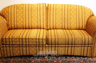 Sofa, 2-sitzig, Bezug goldfarbig