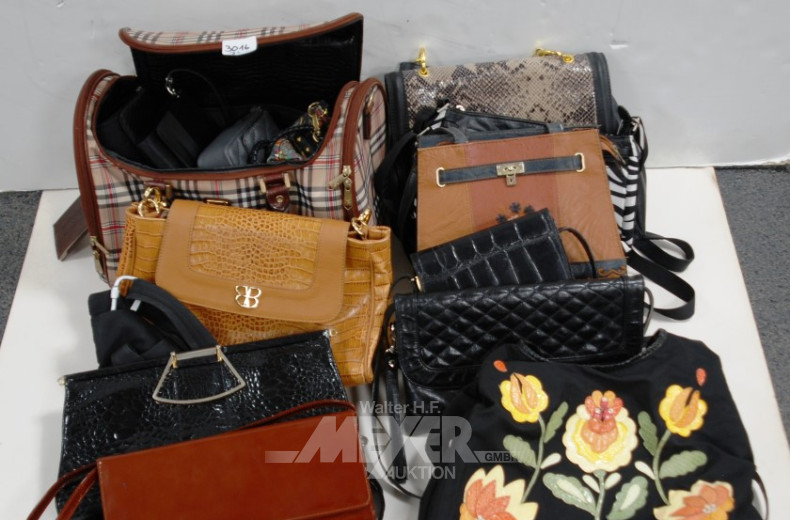 Posten Handtaschen, ca. 15 Stck.