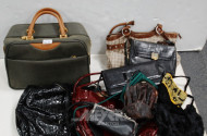 Posten Handtaschen, ca. 10 Stck.