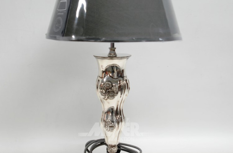 Tischlampe, Lampenfuß silberfarben,