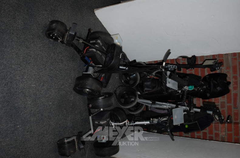 umfangr. Golfausrüstung bestehend aus: