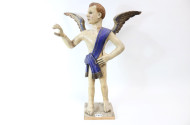 Holzfigur ''Mann mit Engelsflügeln''