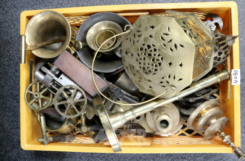 gr. Posten Metalldekorationen: Mörser,