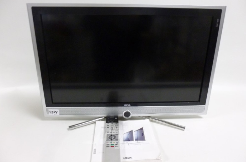 kl. TV ''LOEWE'' mit FB