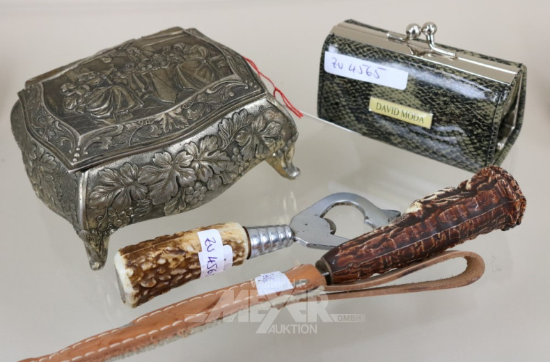 Schmuckschatulle, 1 Kosmetiktasche,