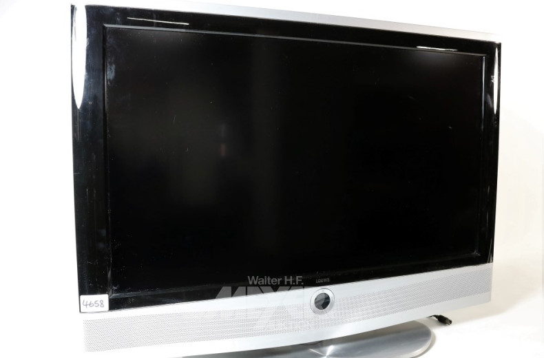 Flat-TV ''Löwe'', mit FB, ca. 80 cm