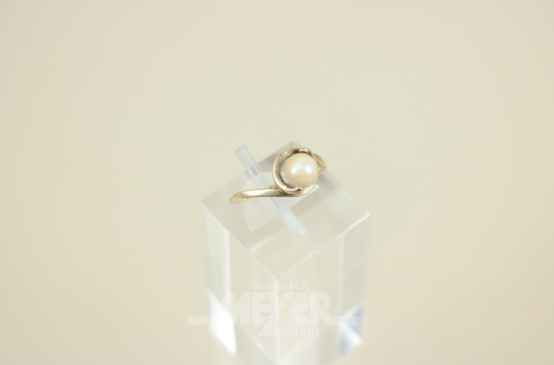 Ring, 585er GG, besetzt mit 1 Perle