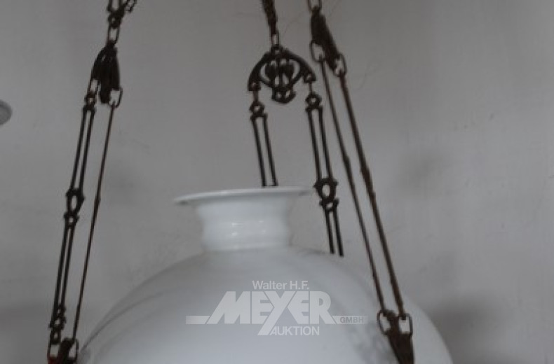 Petroleum-Hängelampe im Jugendstil